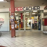 hypercacher-creteil-supermarche-produits-frais-entree-magasin