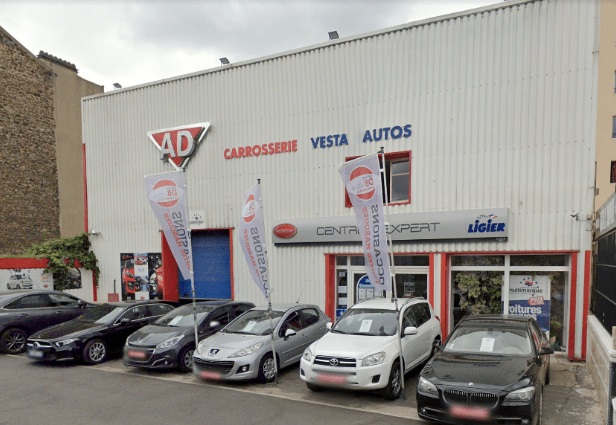 photo-voiture-parking-deavant_concessionnaire